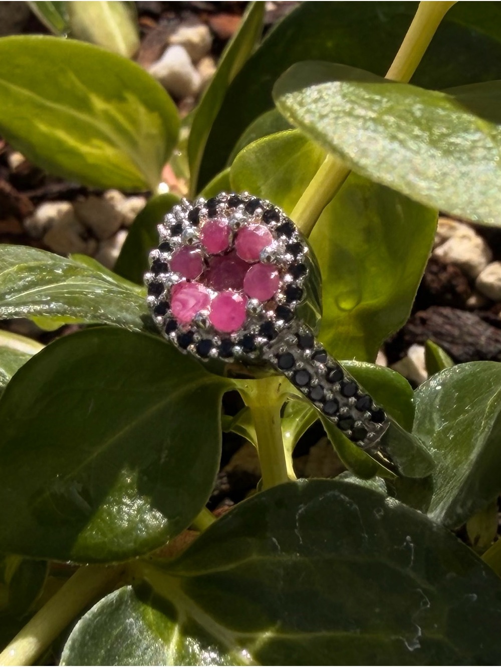 Sterling Silver Rhodium Plated AA Ruby & Black Spinel Ring Sz 8 | 0.71 CTW - Picture 3 of 10